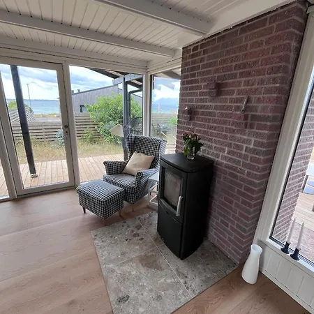 Ferienidylle Mit Blick Aufs Wasser Ferienhaus Rønde