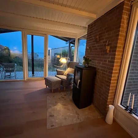 Ferienhaus Ferienidylle Mit Blick Aufs Wasser Rønde